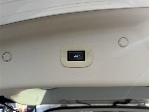 Used 2014 INFINITI QX80 4WD image 29