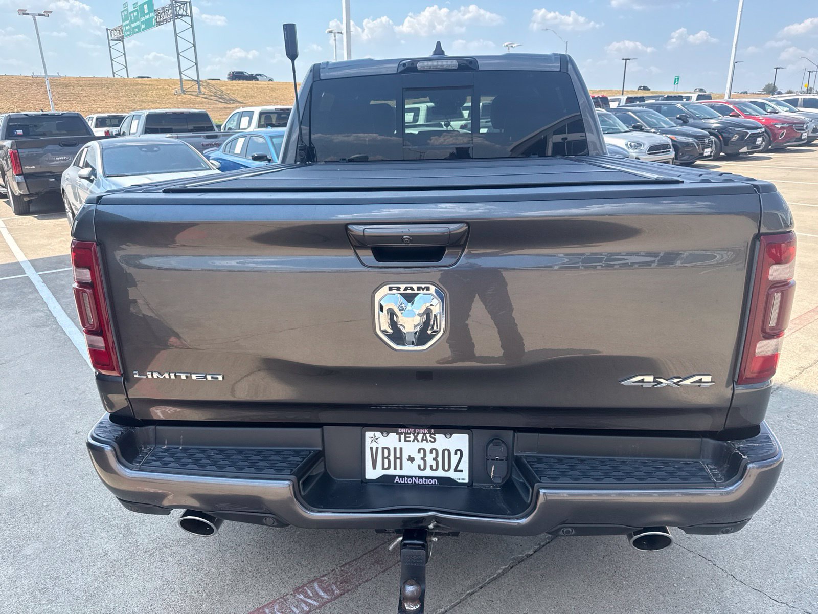 Used 2024 RAM 1500 Limited AWD/4WD image 8