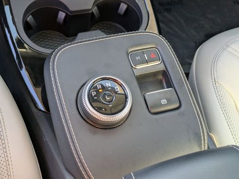 Used 2023 Ford Mustang Mach-E Premium image 27