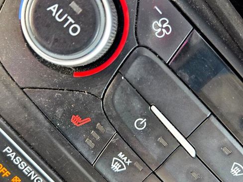 Used 2018 Ford Escape SEL image 26