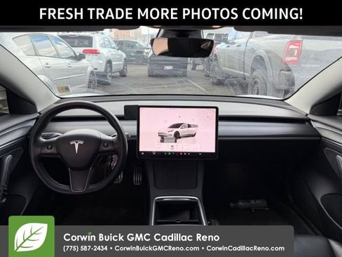 Used 2022 Tesla Model 3 Performance image 10