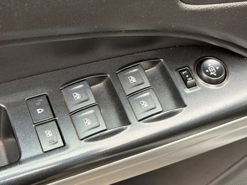 Used 2018 Chevrolet Colorado ZR2 image 13