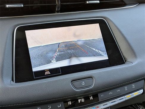 Certified 2023 Cadillac XT4 Premium Luxury w/ Cold Weather Package image 16