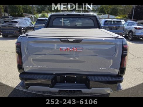 Used 2026 GMC Sierra EV Denali AWD/4WD image 1