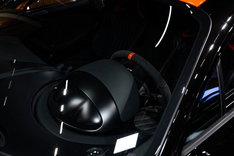 Used 2022 Bugatti Chiron Super Sport AWD/4WD image 66