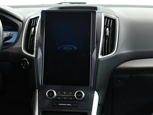 Used 2023 Ford Edge SEL w/ Convenience Package AWD/4WD image 9
