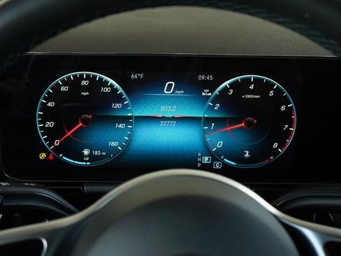 Certified 2023 Mercedes-Benz GLA 250 image 17