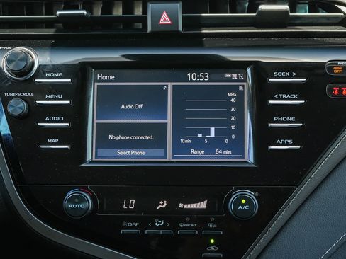 Certified 2019 Toyota Camry SE w/ Convenience Package FWD image 15