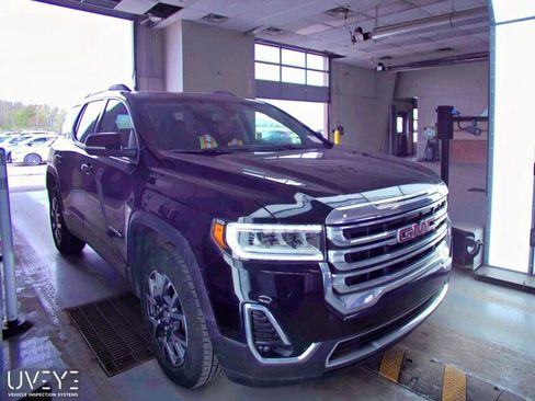 Used 2023 GMC Acadia SLT FWD image 6
