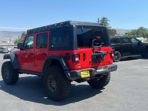 Used 2021 Jeep Wrangler Unlimited Rubicon AWD/4WD image 7