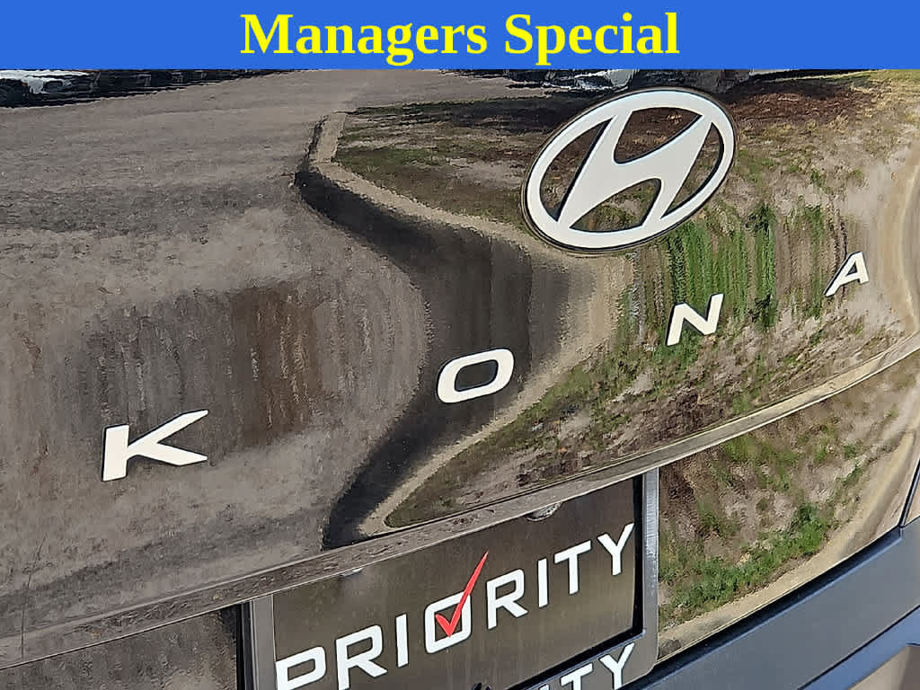 Used 2024 Hyundai Kona SEL FWD image 7