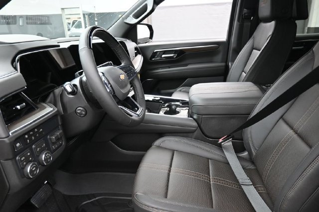 New 2026 Chevrolet Tahoe High Country AWD/4WD image 8