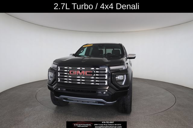 Used 2025 GMC Canyon Denali AWD/4WD image 32