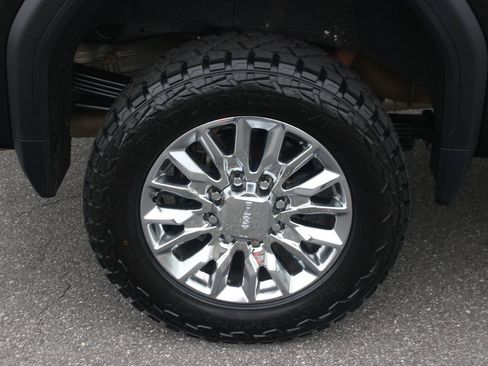 Used 2023 GMC Sierra 2500 Denali AWD/4WD image 43
