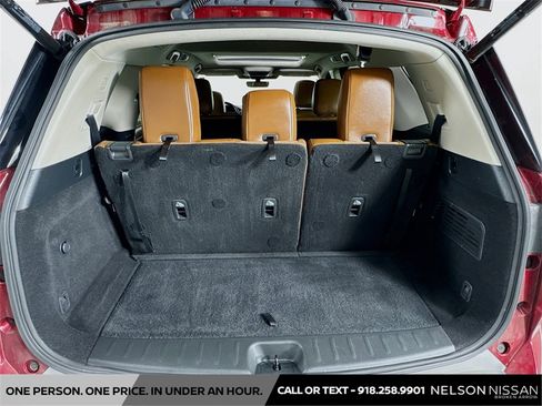 Used 2023 Nissan Pathfinder Platinum w/ Cargo Package image 28