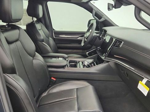 Used 2022 Jeep Wagoneer Series I w/ Convenience Group I image 24