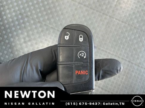 Used 2022 Jeep Compass Latitude AWD/4WD image 36