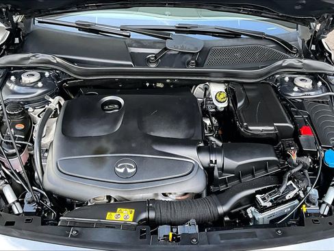 Used 2019 INFINITI QX30 w/ Navigation Package image 30