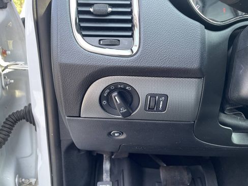 Used 2020 Dodge Durango GT RWD image 18