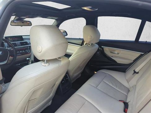 Used 2017 BMW 330e image 17