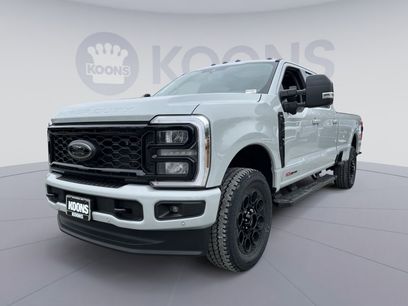 New 2026 Ford F350 Lariat w/ Black Appearance Package