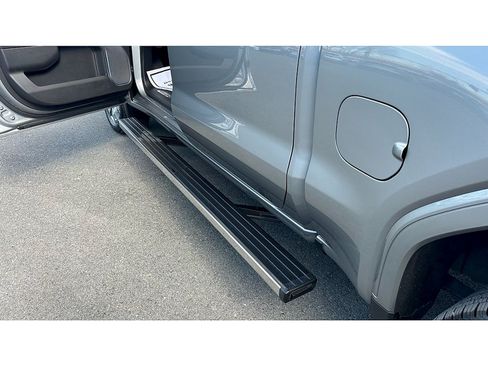 Used 2024 GMC Sierra 1500 Denali AWD/4WD image 25