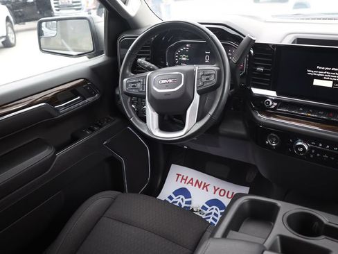 Used 2024 GMC Sierra 1500 Elevation AWD/4WD image 19