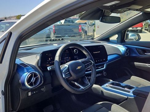 Used 2024 Chevrolet Equinox EV LT w/ LPO, Blackout Package FWD image 10