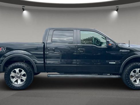 Used 2013 Ford F150 FX4 w/ Mid Equipment Group AWD/4WD image 8