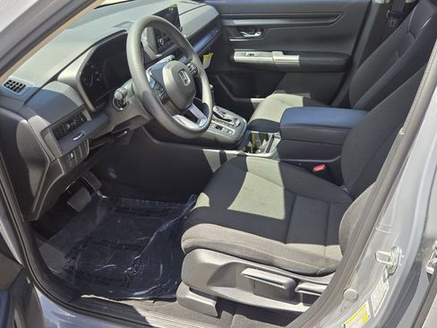 Certified 2025 Honda CR-V LX image 10