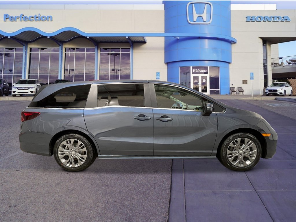 New 2027 Honda Odyssey Touring image 6