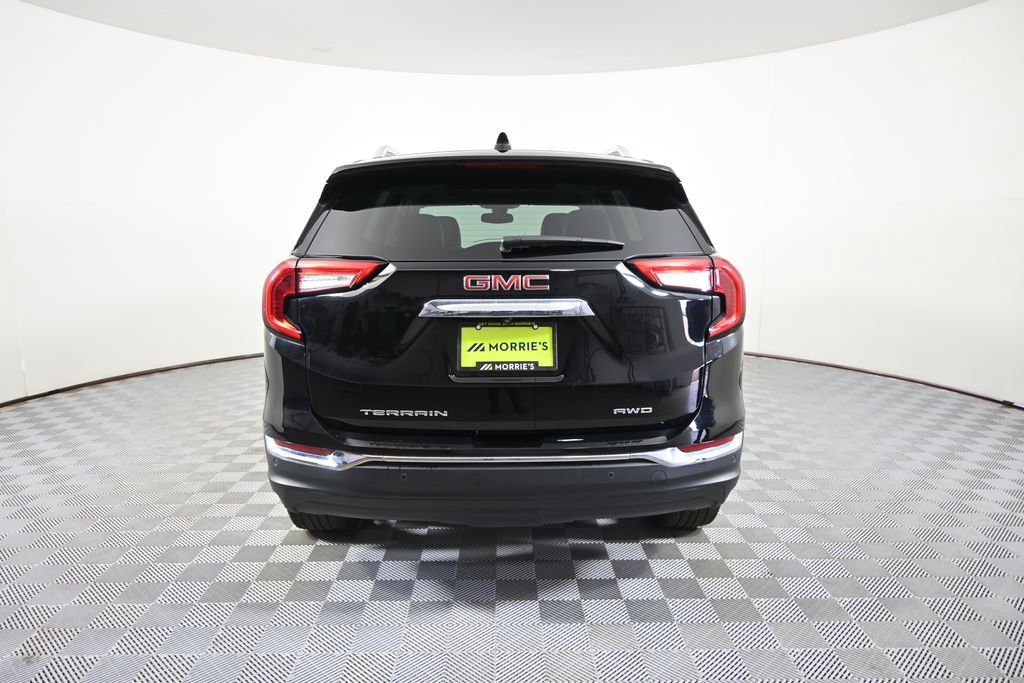 Used 2024 GMC Terrain SLT w/ LPO, Floor Liner Package AWD/4WD image 5
