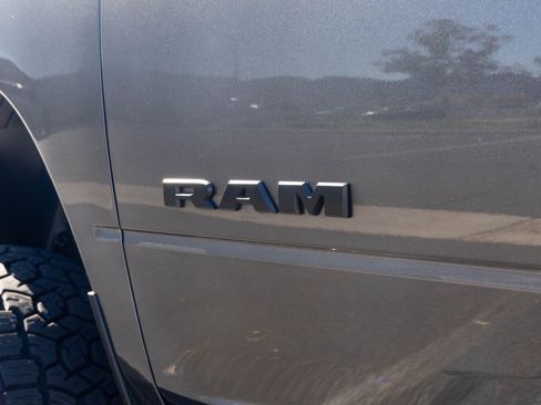 Used 2024 RAM 2500 Laramie w/ Night Edition image 58