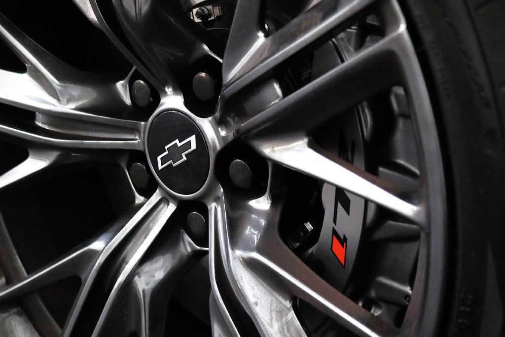 Certified 2024 Chevrolet Camaro ZL1 RWD image 9