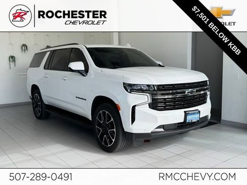 Used 2022 Chevrolet Suburban RST AWD/4WD image 1