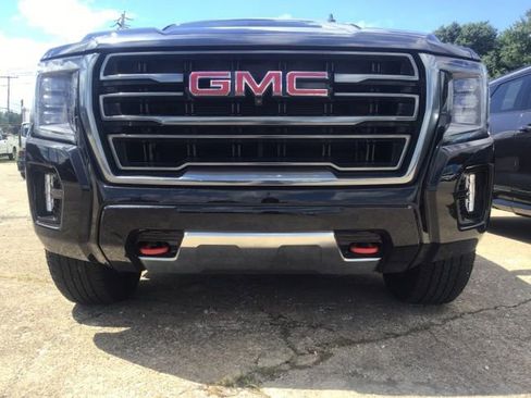 Certified 2024 GMC Yukon AT4 w/ AT4 Premium Plus Package image 3