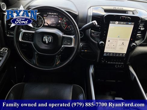 Used 2022 RAM 3500 Laramie AWD/4WD image 21