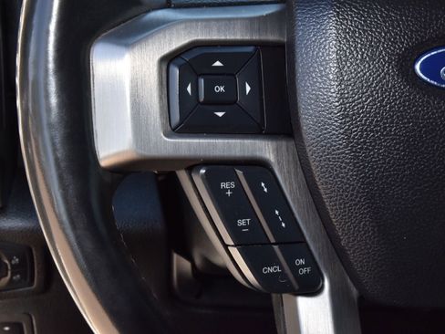 Used 2020 Ford F150 Platinum w/ Equipment Group 701A Luxury image 23