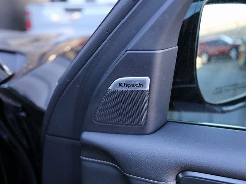 New 2025 Nissan Armada Platinum Reserve image 29