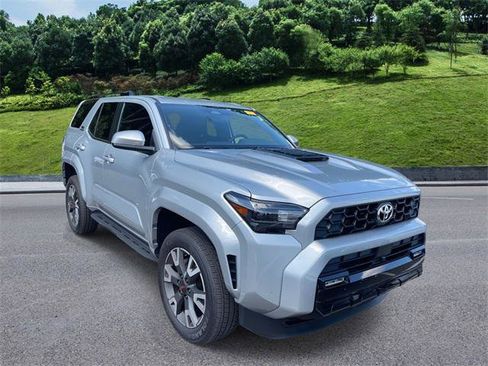 Certified 2025 Toyota 4Runner TRD Sport image 1