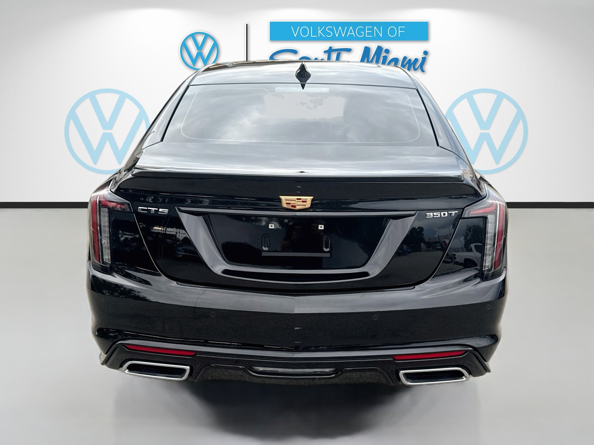 Used 2024 Cadillac CT5 Sport RWD image 6