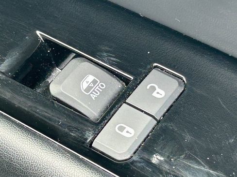 Used 2022 Jeep Wagoneer Series II image 38