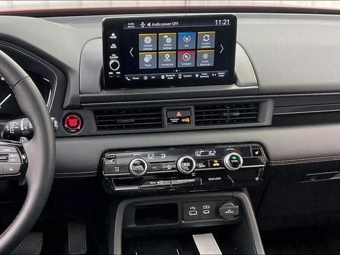 Certified 2025 Honda Pilot TrailSport image 6