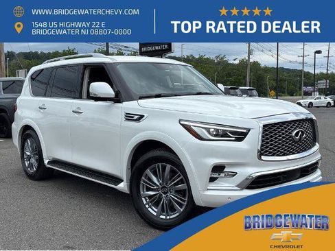 Used 2023 INFINITI QX80 Luxe w/ All-Season Package AWD/4WD image 1