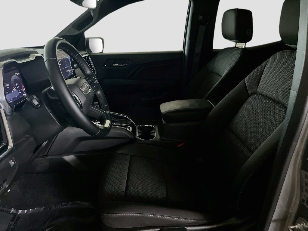 Used 2025 GMC Canyon Elevation w/ Technology Package AWD/4WD image 20