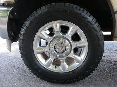 Used 2011 Ford F350 Lariat w/ Lariat Ultimate Pkg AWD/4WD image 41
