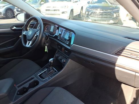 Used 2020 Volkswagen Jetta S image 11