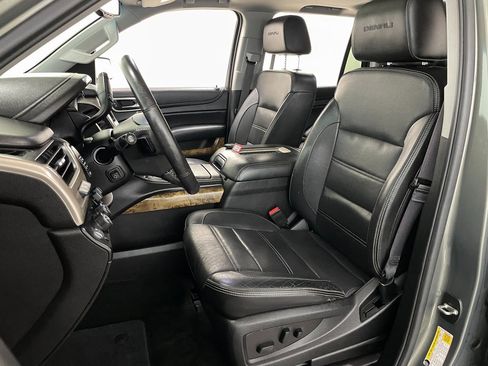 Used 2017 GMC Yukon Denali w/ Open Road Package image 32