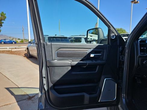 New 2026 RAM 3500 Laramie AWD/4WD image 25