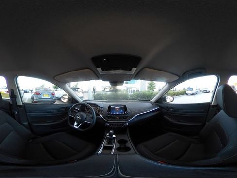 Used 2026 Nissan Altima 2.5 SV FWD image 42